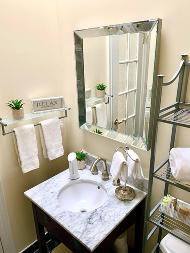 Bathroom 2, Suites On King, Niagara