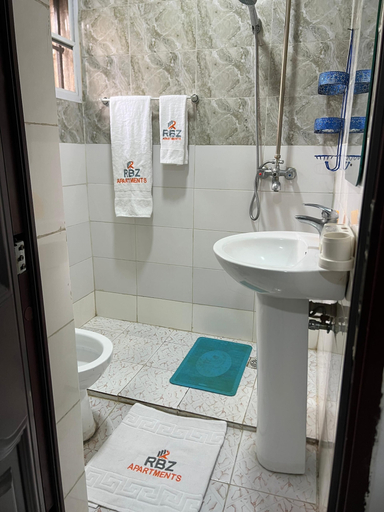Bathroom 4, RBZ Apartments, Shomolu
