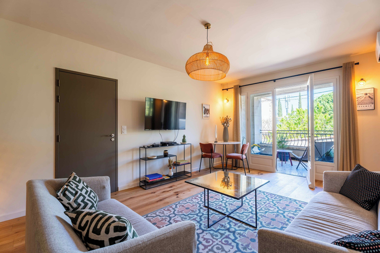 Living area 4, OUSTAU DE MARIE, Bouches-du-Rhône
