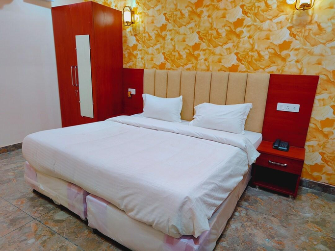 Bedroom 2, Avadh Samrat Resort, Ayodhya, Faizabad