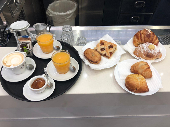 Food & Drinks, Porto Rooms & Suite, Napoli