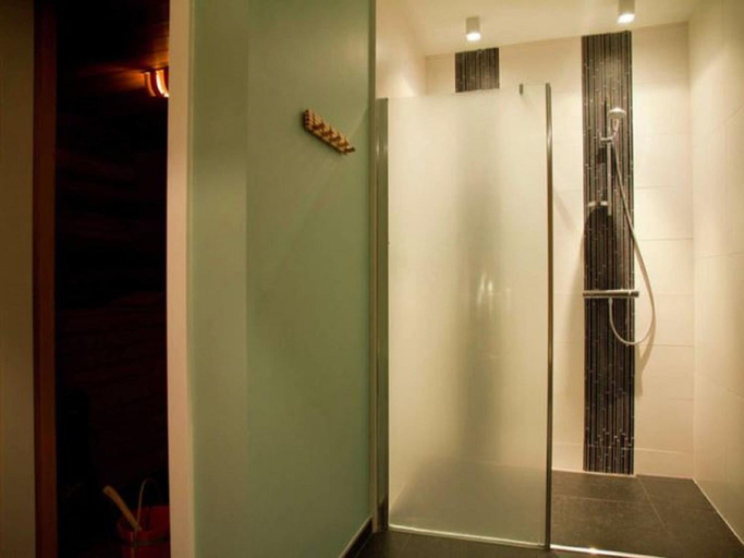 Bathroom 3, Holiday Home in Stoumont near Spa Resort, Liège