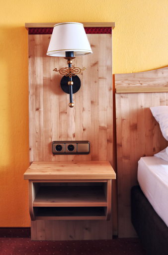 Bedroom 2, Hotel Paintner, Fürstenfeldbruck