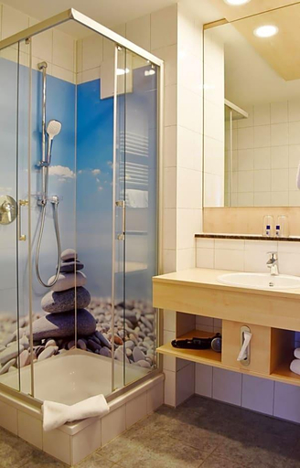 Bathroom 4, Hotel Nummerhof, Erding