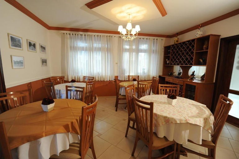 Food & Drinks 4, Pousada Vilage Inn Campos do Jordao, Campo Limpo Paulista