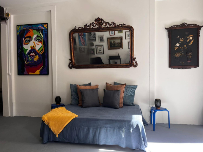 Bedroom 3, Azulejos Cais Sodre, Lisbon