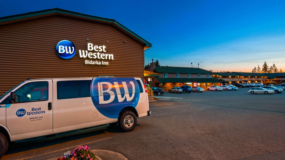 Exterior & Views 1, Best Western Bidarka Inn, Kenai Peninsula