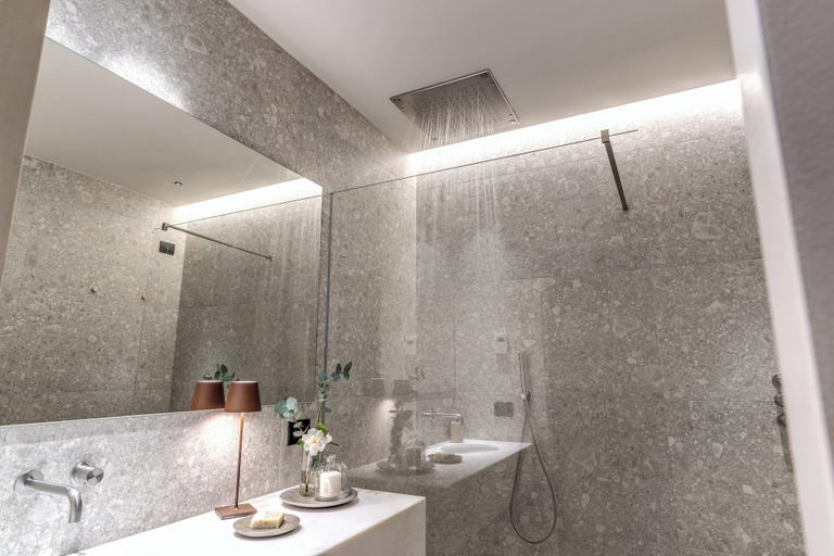 Bathroom 2, Modern Luxe, Milano