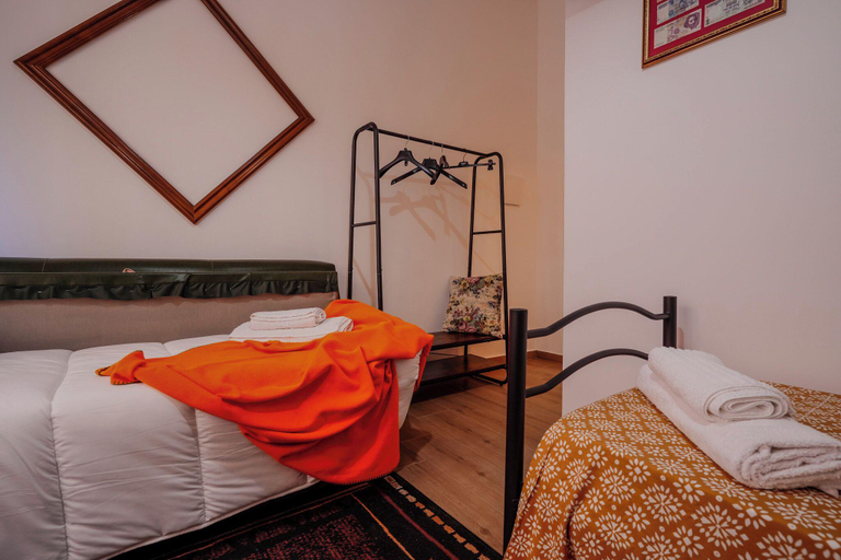 Bedroom 4, CasaBlanc, Messina