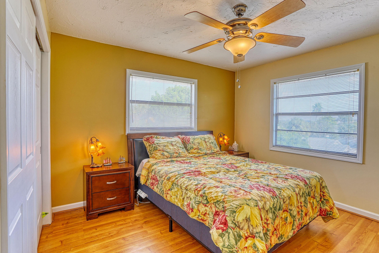 Room 2, Indian Beach Villas - 3A, Pinellas
