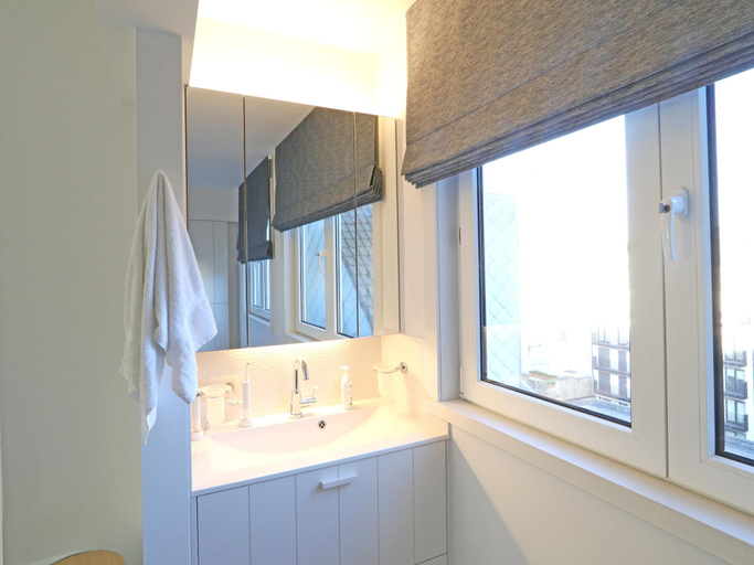 3, Apartment in Het Zoute with Sea Views, West-Vlaanderen