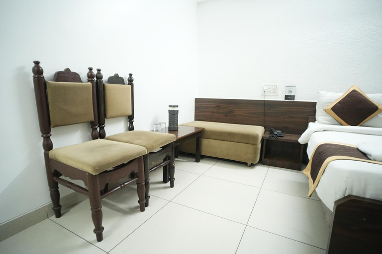Bedroom, Hotel kartiki, Aurangabad