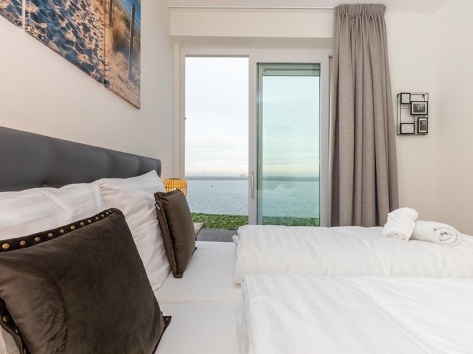 Bedroom 2, Apartment in Sint-Annaland by Oosterschelde, Tholen