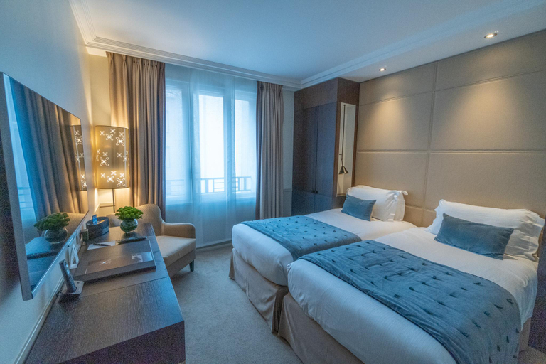 Bedroom 2, Villa Eiffel, Paris