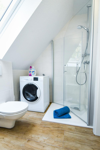 Bathroom 3, Holiday home Maja am See, Aurich