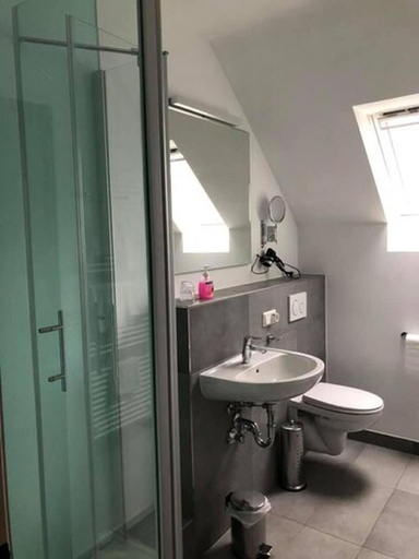 Bathroom 5, Schlosshotel Wilhelmsthal, Kassel