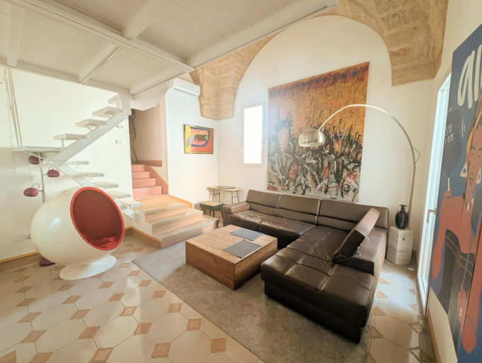 Others 5, The Art of Leo, Lecce