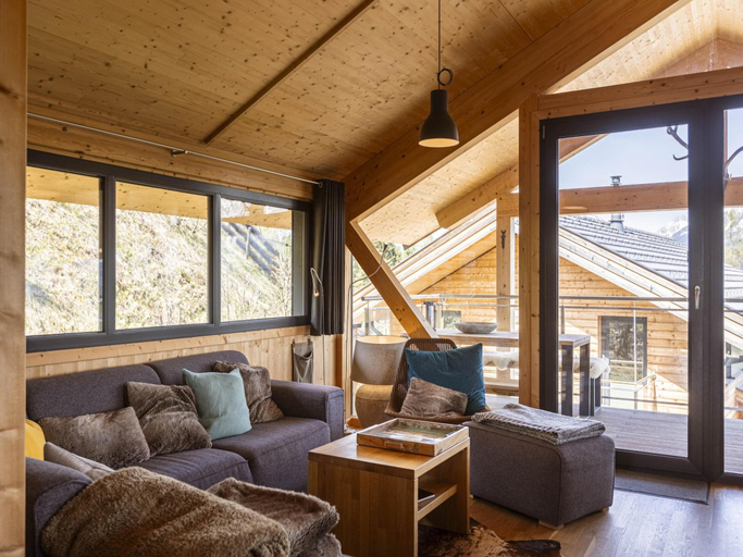 Others 2, Cozy chalet in Schladming with a parking lot, Liezen