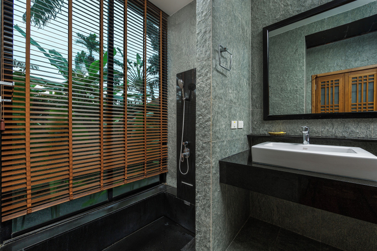Bathroom 3, Aroha Villa Private Pool Nai Harn Beach, Pulau Phuket