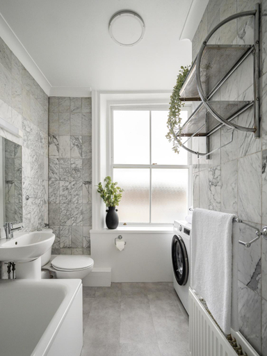 Bathroom 2, Urban Rest Notting Hill Apartments, London