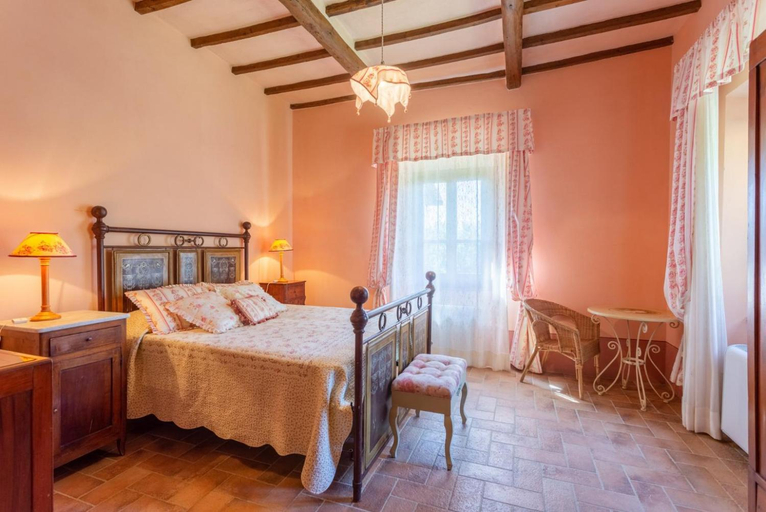 Bedroom 3, Villa Casale Federica Large Private Pool, WiFi, Arezzo