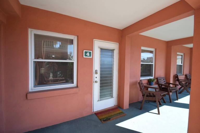 Terrace/patio, Virginian 4 1 Bedroom Apts, Worcester