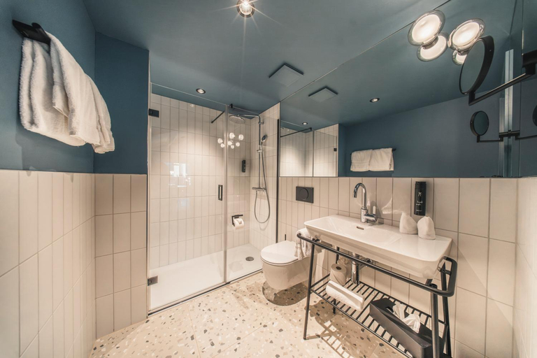 Bathroom 3, HOP Apartments & Suites, Interlaken