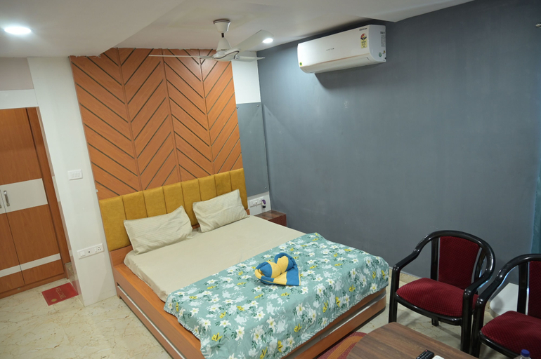Room 3, Nirmalya Guest House, Ganjam