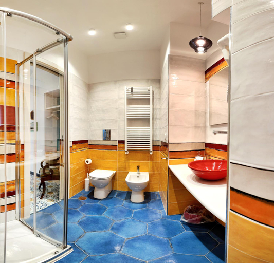 Bathroom 3, Cannone53, Napoli
