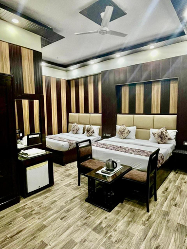 Bedroom 3, Hotel Radiance, Karol Bagh, New Delhi, Delhi
