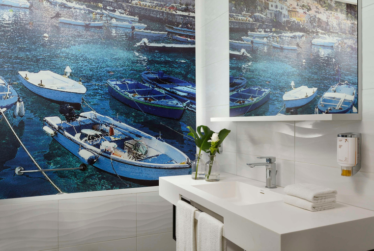 Bathroom 5, Falkensteiner Club Funimation Garden Calabria, Catanzaro