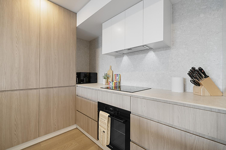3, Spacious 2-bed Apartment in North Fremantle, Fremantle