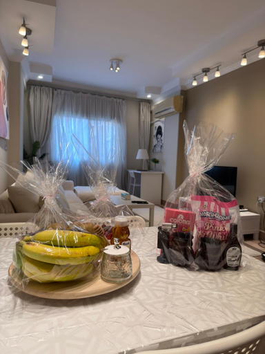 Food & Drinks 3, Queen Nefertari, Al-Ahram