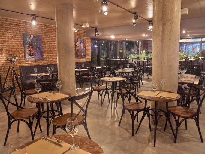 Food & Drinks 5, Ibis Styles Montevideo Biarritz, Montevideo
