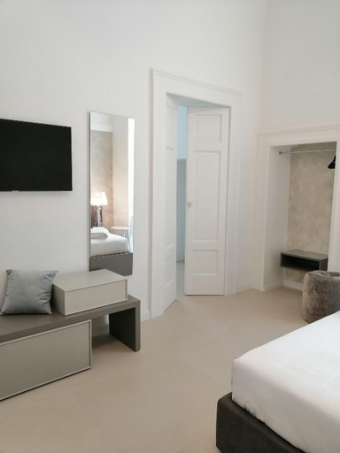 Bedroom 2, BARI 102, Bari