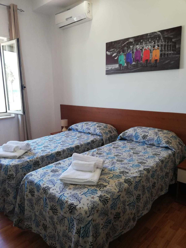 Bedroom 2, B&B Altamarea, Cosenza