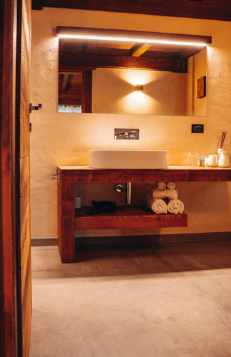 Bathroom 2, B&B Lo Matson, Aosta