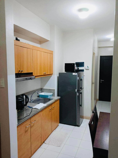 Kitchen 5, Modest Studio Davao City Apartment for Rent - Peaceful Oasis in the City, Davao City