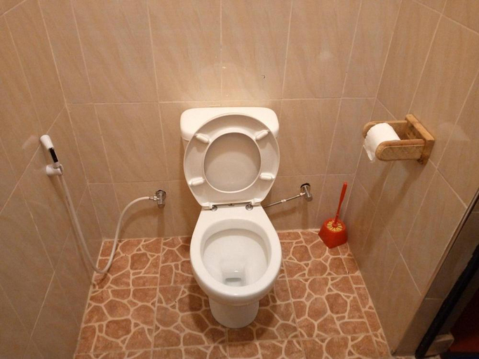 Bathroom 4, Jangwani river view inn, Monduli