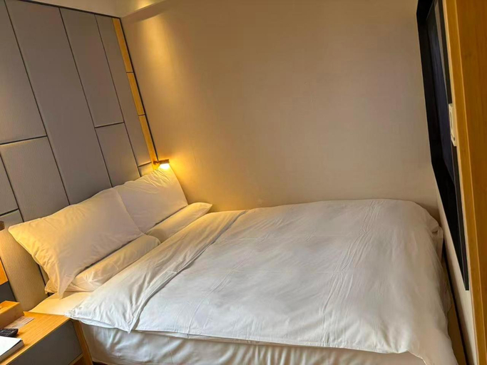Bedroom 2, Ji Hotel Shanghai Stadium, Shanghai