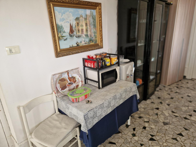 Others 5, B&B GANAJ La terrazza di Ganaj BARI, Bari