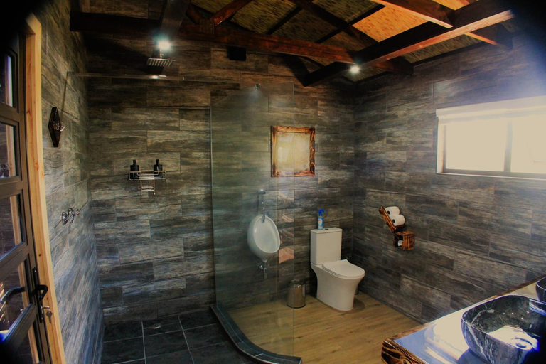 Bathroom 3, Abendruhe Lodge, City of Tshwane