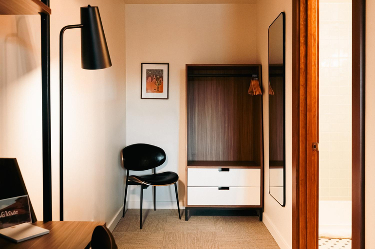 5, La Vista Motel, Denver