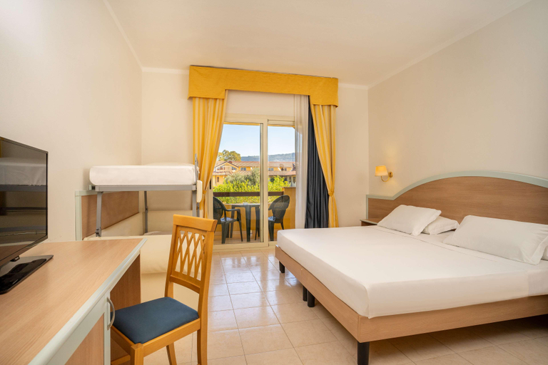 Bedroom 3, Falkensteiner Club Funimation Garden Calabria, Catanzaro