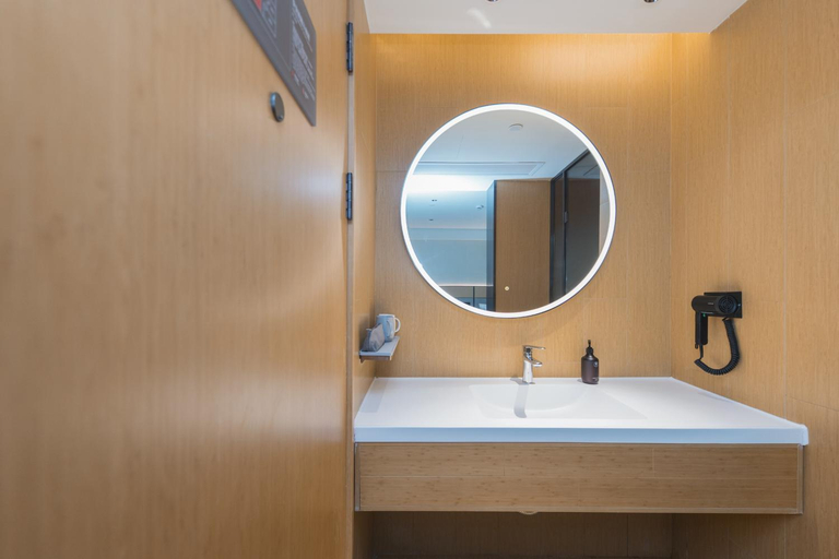 Bathroom 4, Ji Hotel (Hangzhou Linping Yintai City Metro Stati, Hangzhou