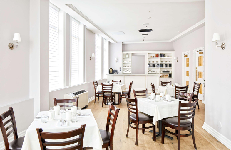 Food & Drinks 5, The Walper Hotel - JDV by Hyatt, Waterloo
