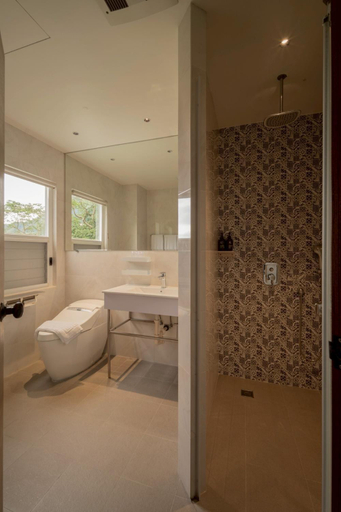Bedroom 2, Xi Tou in Sunny Day Inn, Nantou