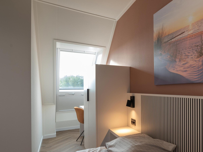 Bedroom 2, Holiday Home in Colijnsplaat by Oosterschelde, Noord-Beveland