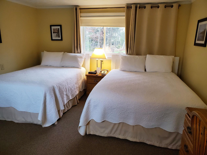 Bedroom 2, Wilson Lake Inn, Franklin