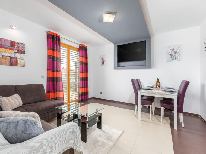 4, Attic apartment with balcony in Medulin, Medulin